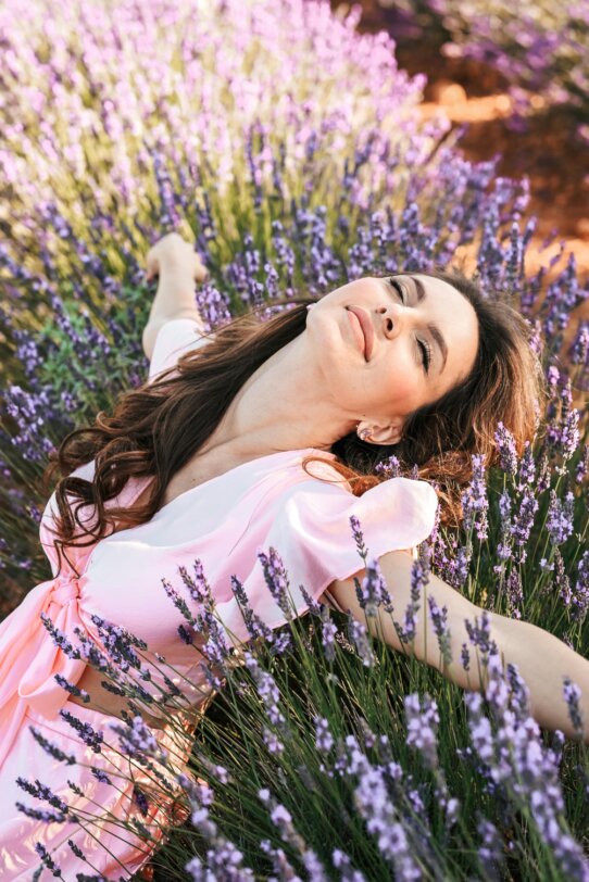 Frau in Blumen